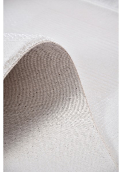 Kervalüx Beyaz Salon ve Oturma Odası Halısı – Robot Süpürge Uyumlu, Kolay Temizlik, Özel Ölçü Üretim