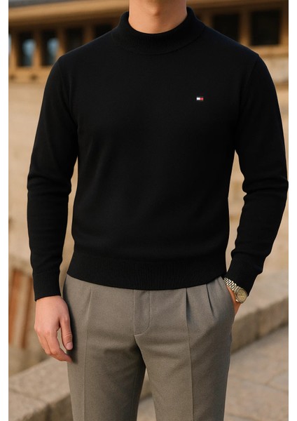 Erkek Slim Fit Yarım Balıkçı Yaka Siyah Kazak