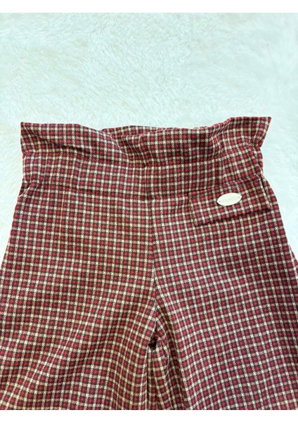 Triko Yelekli Kız Çocuk 3’lü Takım – Fermuarlı Kırmızı Yelek, Ribanalı Uzun Kol Bluz ve Ekose Pantolon fırsatları