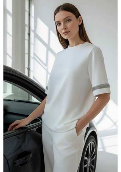 Bisiklet Yaka Taş Işlemeli Regular Örme Tişört indirimleri