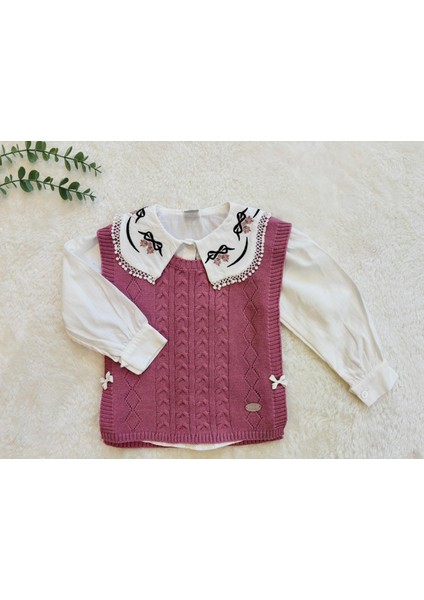 Ekose Askılı Kız Çocuk Elbise Takımı – Dantelli Fırfır Kollu Bluz ve Fiyonk Detaylı Elbise modelleri