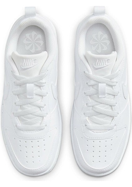 Nike Court Borough Low modelleri