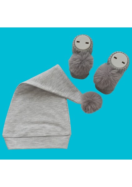 Hoşgeldin Bebek, Yenidoğan Erkek Bebek, Gri Şapka Ponpon Çorap Hediye Seti