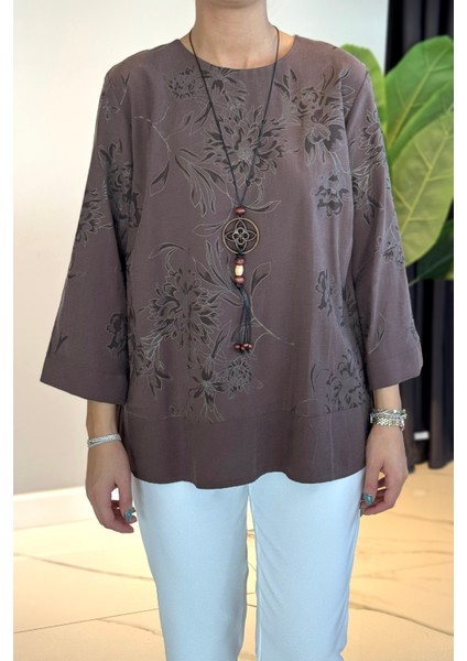 Kolye Detaylı Desenli Bluz 31532 Kahve