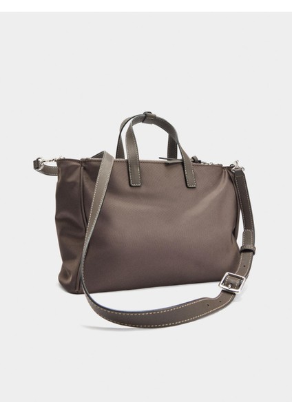 Teknik Kumaş Çapraz Askılı Tote Çanta fırsatları