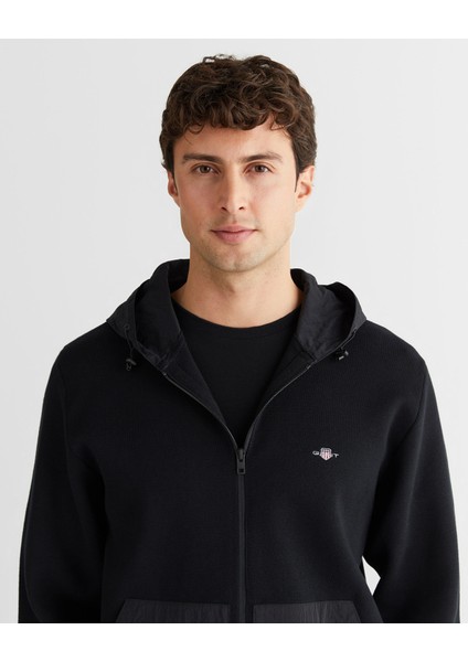 Erkek Siyah Regular Fit Fermuarlı Triko 8925354T.5 fırsatları