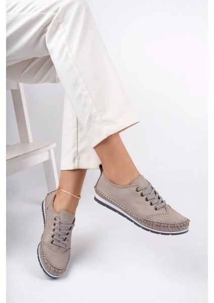 Hakiki Deri Günlük Kadın Babet Ayakkabı TRC116-0061