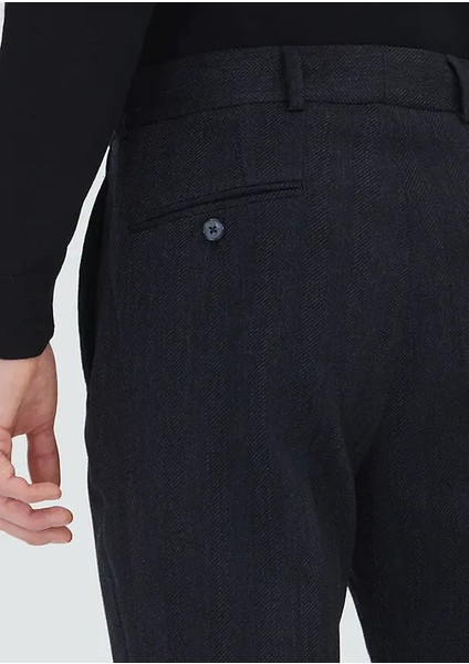 Siyah Desenli Dokuma Regular Fit Casual Yün Karışımlı Pantolon fırsatları