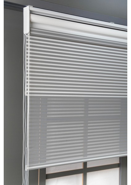 Çift Mekanizmalı Gri Jaluzi Görünümlü Tül ve Stor Güneşlik Perdeler