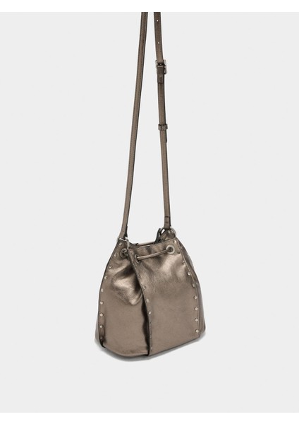 Zımba Detaylı Bucket Çanta fırsatları