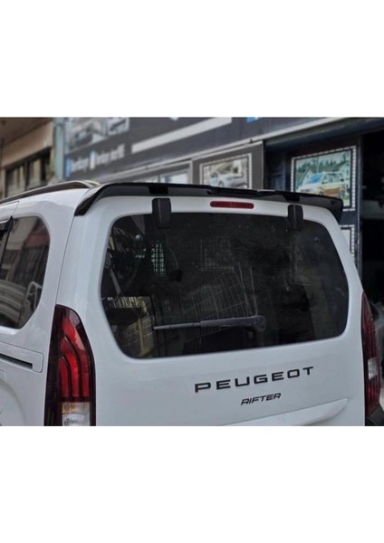 Peugeot Partner Ile Uyumlu 2009- Abs Yarasa Piano Blak Spoiler (Siyah)