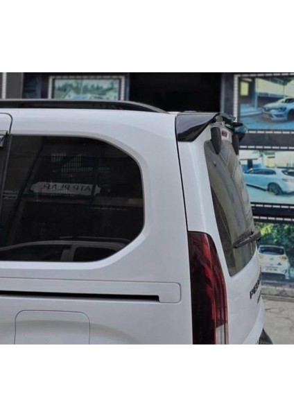 Peugeot Partner Ile Uyumlu 2009- Abs Yarasa Piano Blak Spoiler (Siyah) modelleri