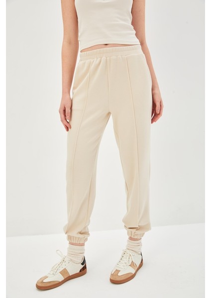 Bel ve Paçası Lastikli Jogger Örme Pantolon
