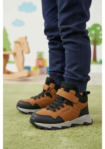 Taba Gri Cırtlı Erkek Çocuk Outdoor Bot modelleri