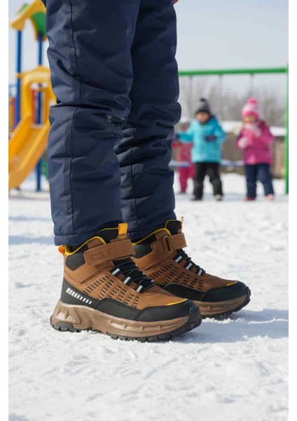 Taba Cırtlı Erkek Çocuk Outdoor Bot modelleri