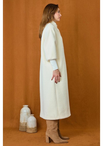 Çıtçıt Detaylı Angora Kaban Mont 15230 Ekru modelleri