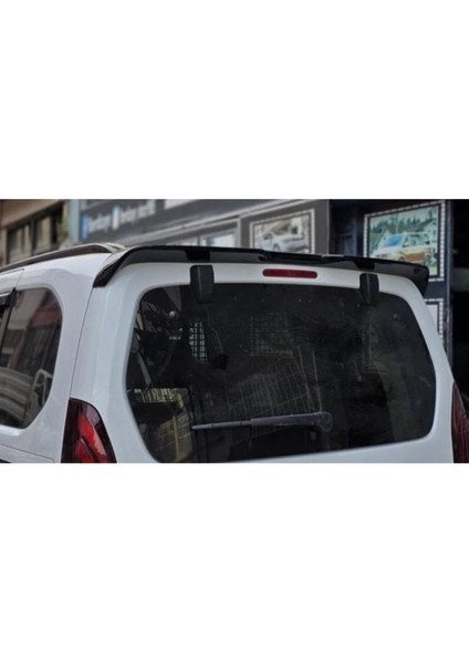 Toyota Proace 2021- Ile Uyumlu 2019- Abs Yarasa Piano Blak Spoiler (Siyah)