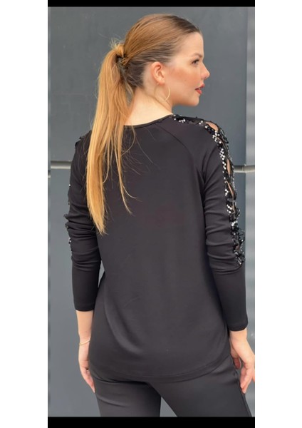 Simli Detaylı Omuz Dekolteli Siyah Bluz Xl fiyatları