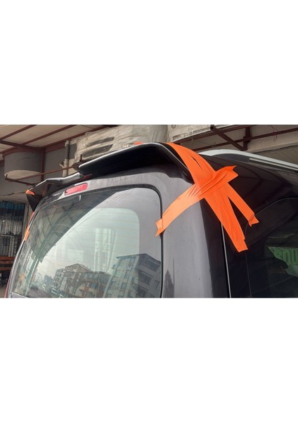 Fiat Doblo 2023- Ile Uyumlu Abs Yarasa Astarlı Spoiler fırsatları