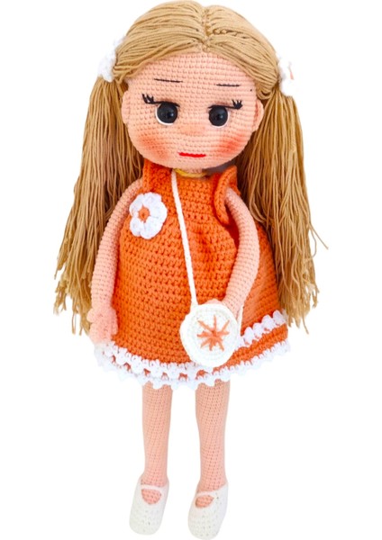 El Yapımı Turuncu Elbiseli British Bebek