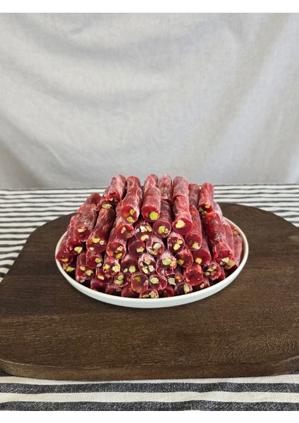 Antep Fıstıklı Narlı Fitil Lokum 500 gr fiyatları