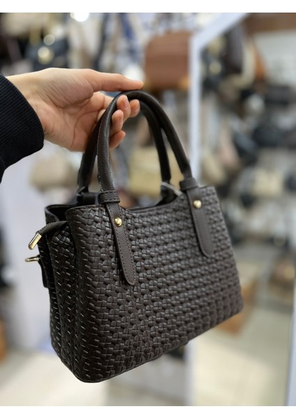 Kahve Kadın Örgülü El ve Omuz Çanta 25YD7416 fiyatları