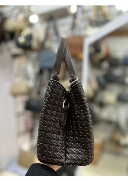 Kahve Kadın Örgülü El ve Omuz Çanta 25YD7416 modelleri