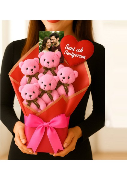 Kişiye Özel Fotoğraflı Pembe Ayıcık Buketi: 5'li Fotoğraflı Pembe Ayıcık ve Büyük Kurdeleli