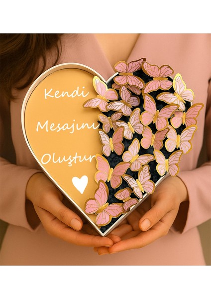 Kelebek Buketi Kendi Mesajını Oluştur! Altın (Gold) Kalp Ayna-Pleksi ve Kelebek Hediye Kutusu