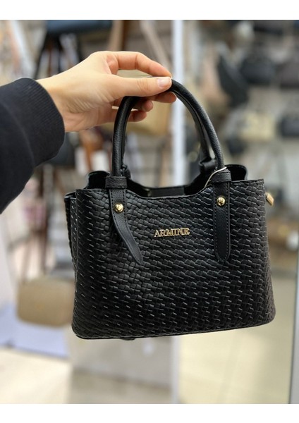 Siyah Kadın Örgülü El ve Omuz Çanta 25YD7416