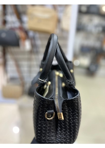 Siyah Kadın Örgülü El ve Omuz Çanta 25YD7416 modelleri