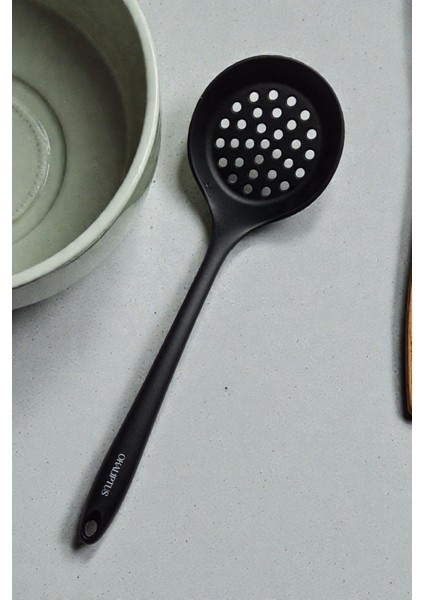 Sert Uçlu 33 cm Isıya Dayanıklı Silikon Kevgir – Yapışmaz, Yanmaz, Tencere Dostu modelleri