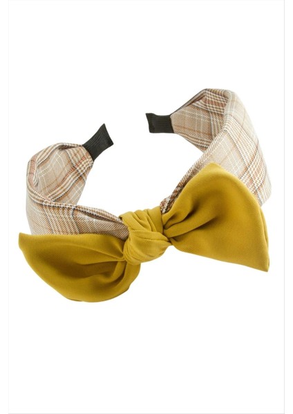 Kare Desenli Fiyong Taç