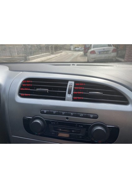 Seat Leon Ön Kalorifer Izgarası Sağ Üst 2 (Naturel Renk) fiyatları