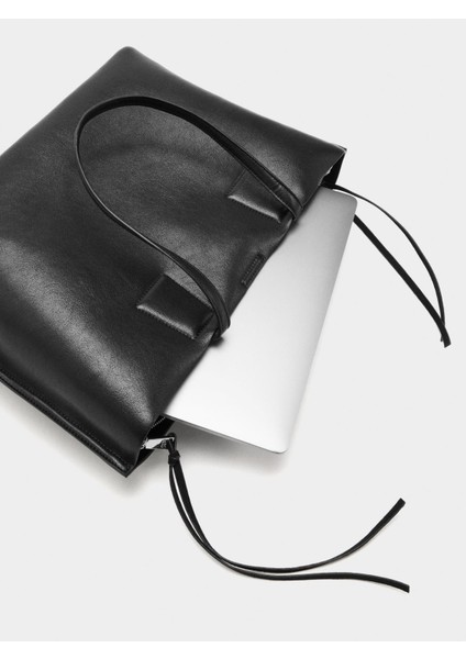 13" Düz Laptop Çantası indirimleri