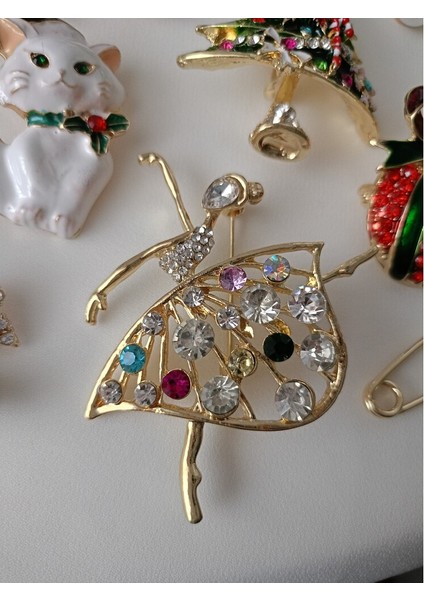 Zirkon Taşlı Dans Eden Balerin Broş fiyatları