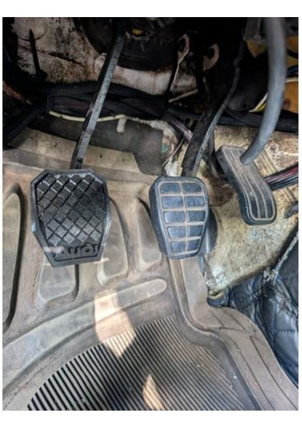 Audi B2 Uyumlu Debriyaj ve Fren Pedalı Kapağı fiyatları