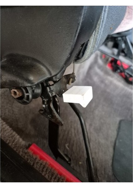 Fiat Uno 1A Koltuklarının Alt Kol Kapağı