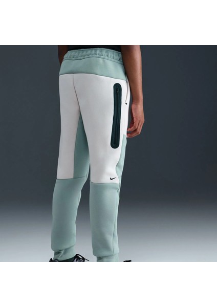 Sportswear Tech Fleece Unisex Çocuk Eşofman Altı - 1 Beden Büyük Tavsiye Etmekteyiz - HV8698 indirimleri