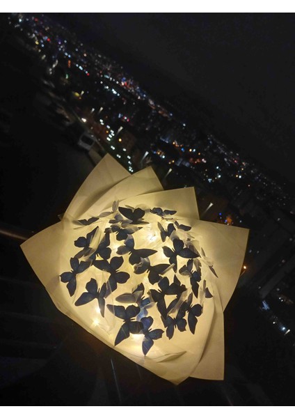 Mavi Ledli Kelebek Buket fırsatları