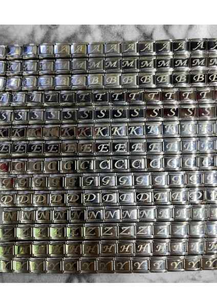 Büyük Harfli Charm Harfler, Takı ve Süsler Için Uygun ve Şık Tasarım