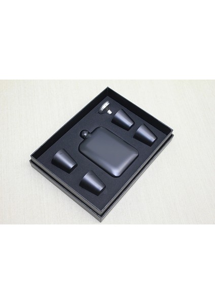 4 Shot Bardaklı Matara Seti Siyah