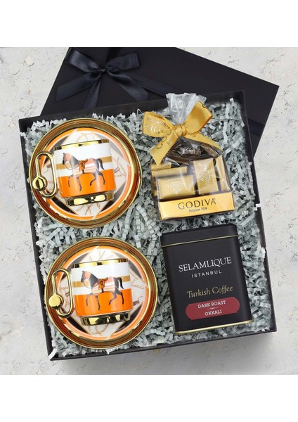 Iki'li Porselen Fincan, Godiva Çikolata ve Türk Kahvesi Hediye Seti