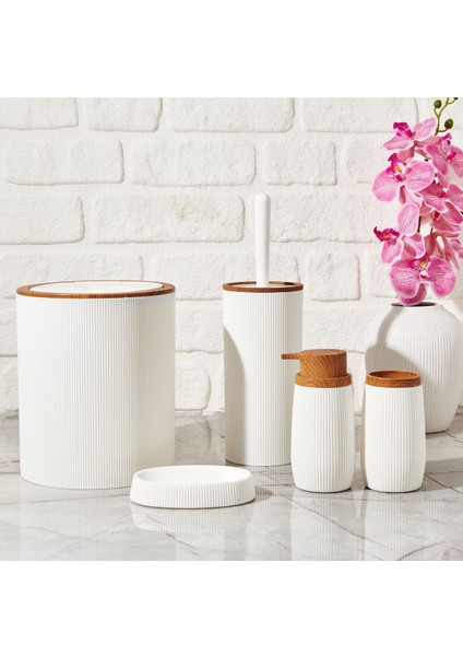 Şık Ahşap Desenli 5'li Banyo Seti, Beyaz, Fonksiyonel ve Zarif Tasarım