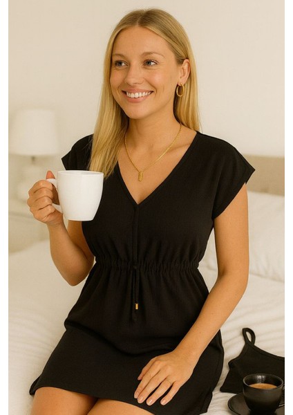 Kadın Siyah Yanları Yırtmaçlı Tokalı V Yaka Plaj Elbisesi fiyatları