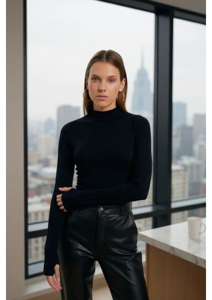 Kadın Siyah Parmak Detaylı Esnek Uzun Kollu Body fırsatları