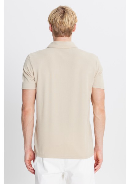 Standart Fit Normal Kesim Polo Yaka Tişört indirimleri