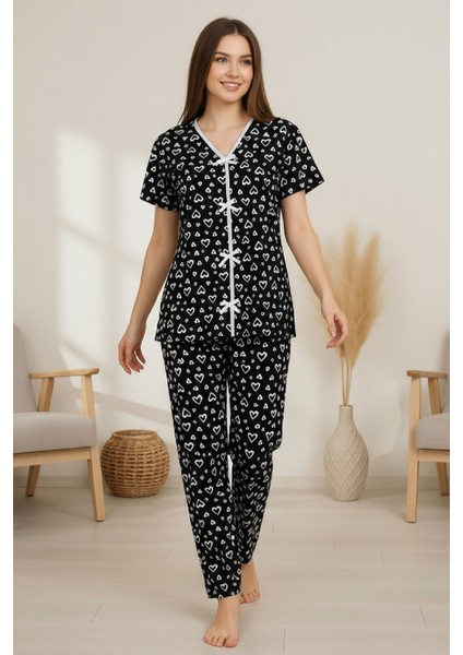Kadın Siyah Kalp Desenli Fiyonklu Kısa Kollu Uzun Pijama Takımı