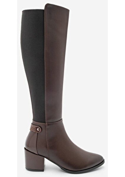 Kadın Fermuarlı Topuklu Çizme Fabes Kahve Suni Deri Orta Kalın Topuk ile Şık Tasarım