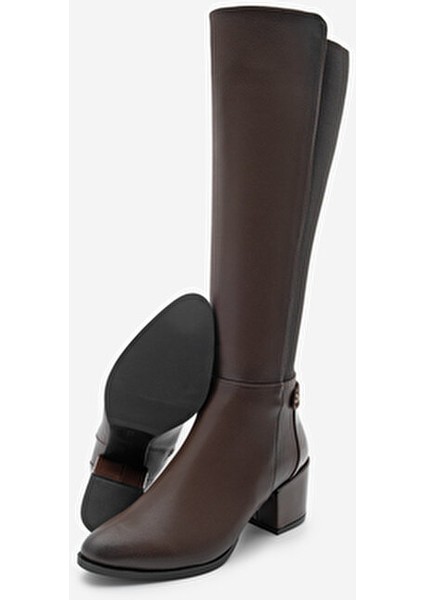 Kadın Fermuarlı Topuklu Çizme Fabes Kahve Suni Deri Orta Kalın Topuk ile Şık Tasarım